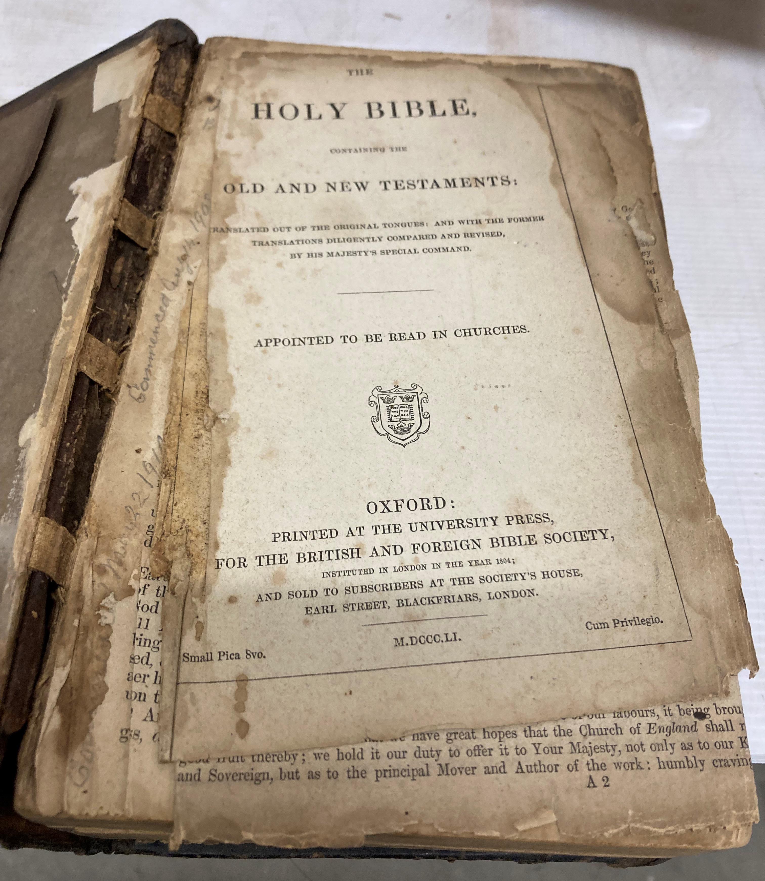 An old copy of the Holy Bible in poor condition (Saleroom location: H08) - Image 4 of 6