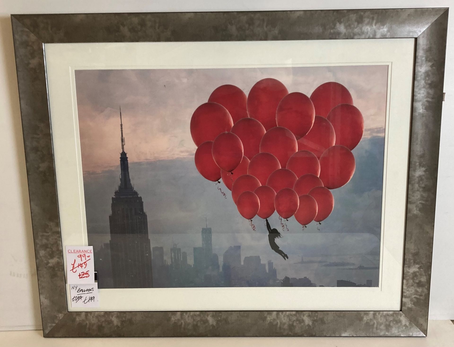 Print of New York balloons in dark wood frame, - Image 2 of 2