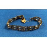 9ct gold (375) gate bracelet with heart-shaped lock clasp, approximately 7" long. Weight: 5.
