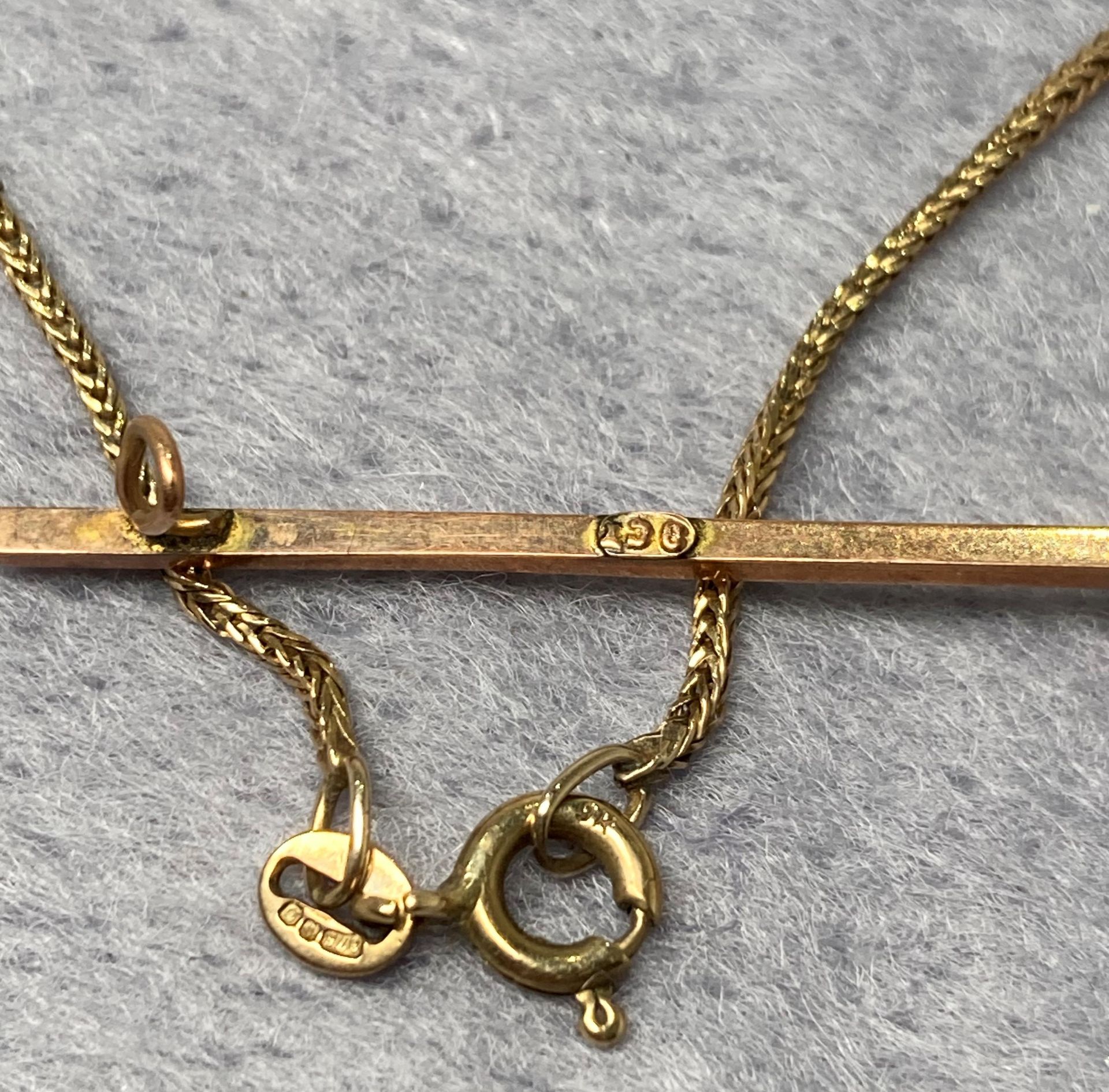 Two 9ct gold (375) items including a rope chain (16" long) with a 9ct gold single stone pendants - Image 3 of 3
