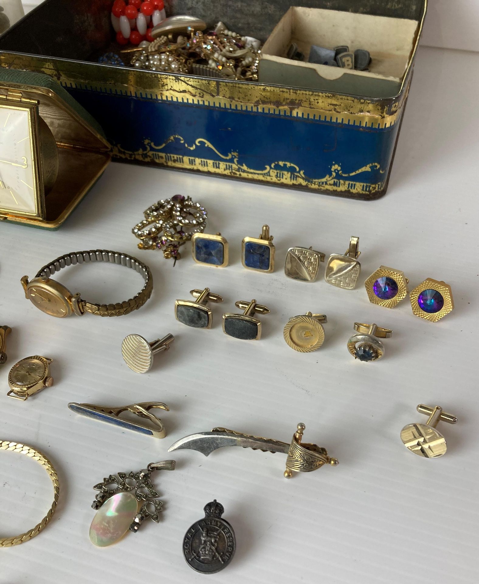 Contents to tin - assorted costume jewellery and watches, brooches, cufflinks, - Image 2 of 7