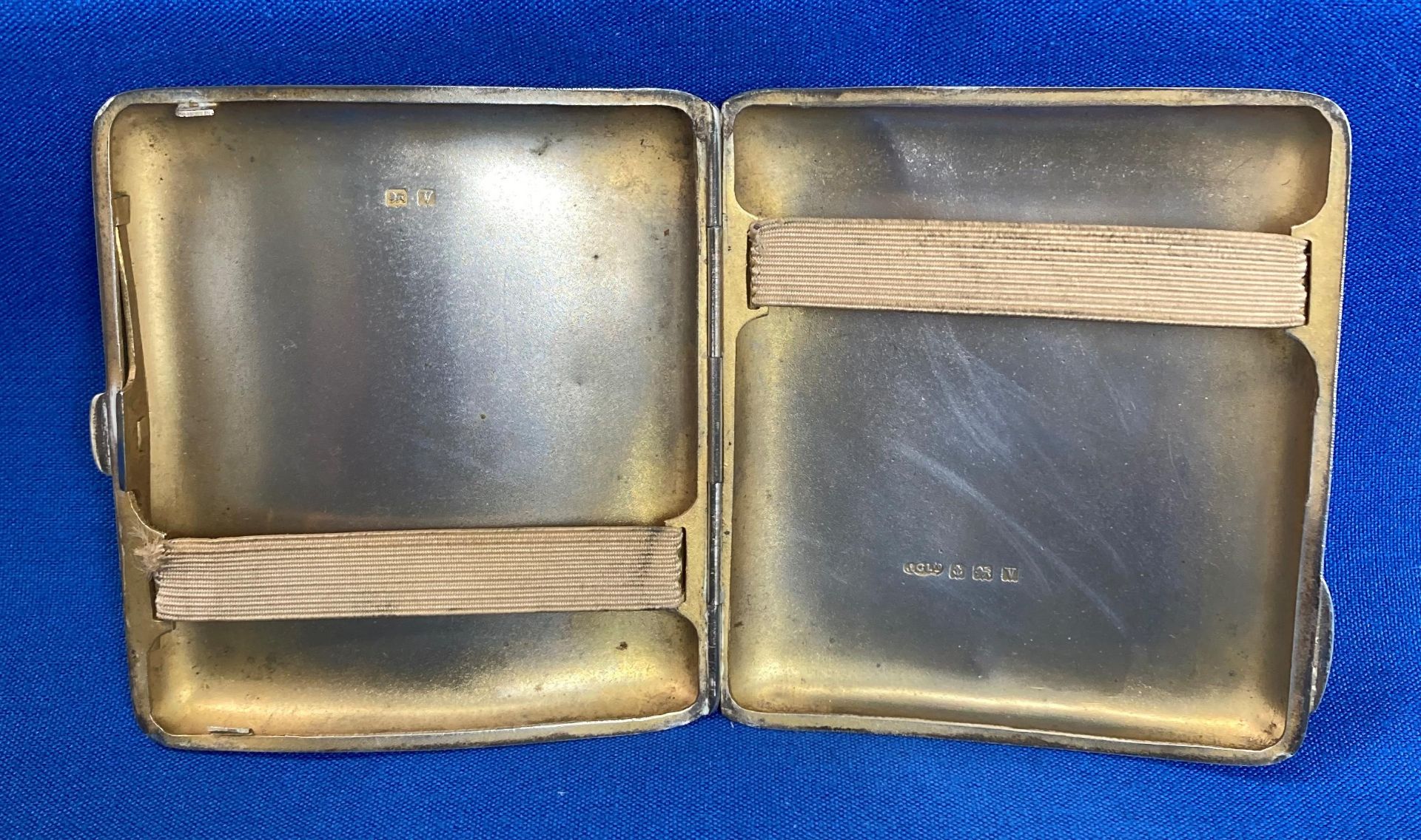 Five silver (hallmarked) items including a cigarette case (1945), vesta (1895), - Image 2 of 8