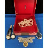 Contents to box - a 18ct gold (750) pendants coin frame with a CCCP 1963 Konehkh 2 coin and three