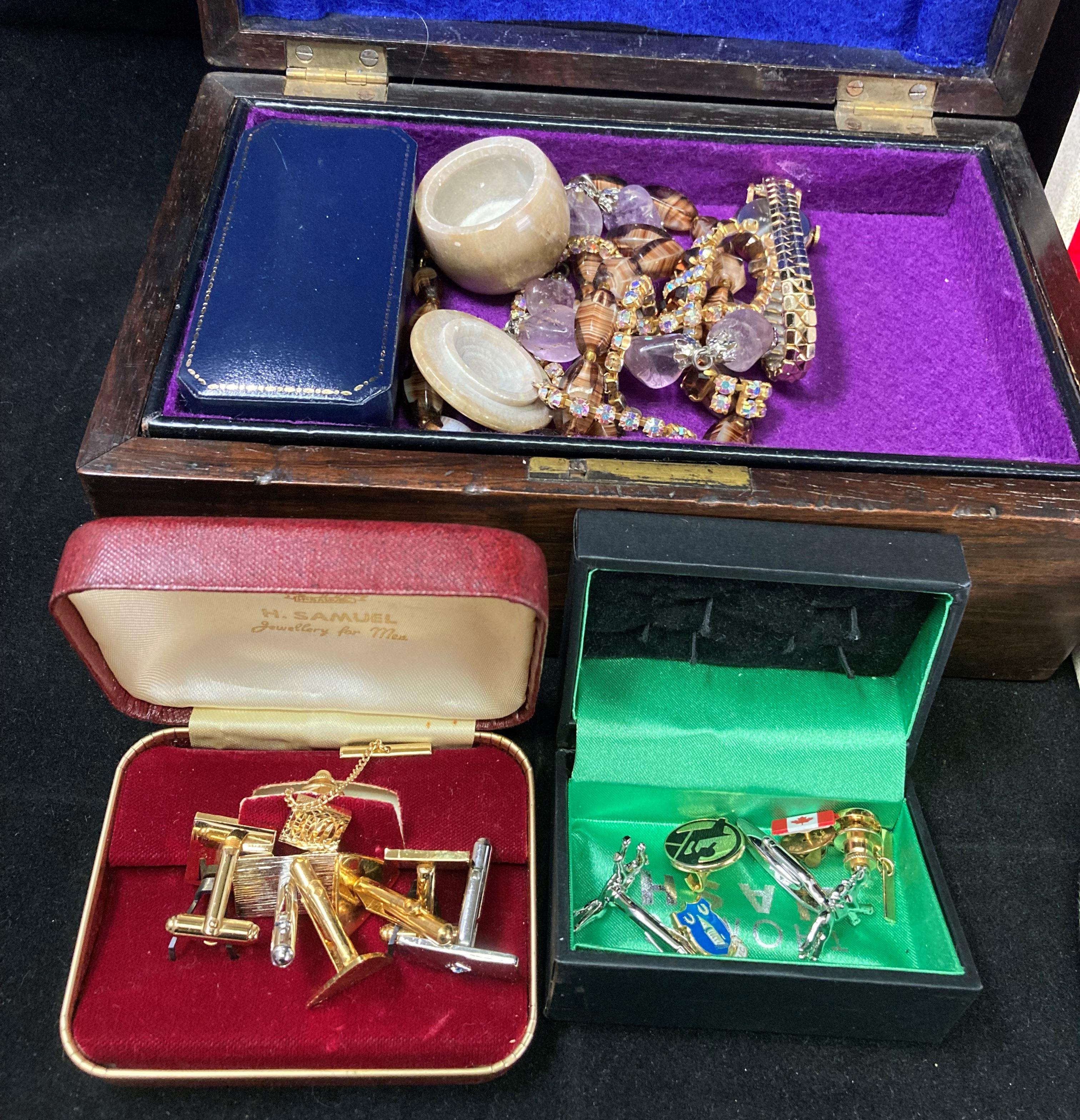 Contents to box and jewellery boxes - assorted costume jewellery, cameo brooch, earrings, bracelets, - Image 2 of 4