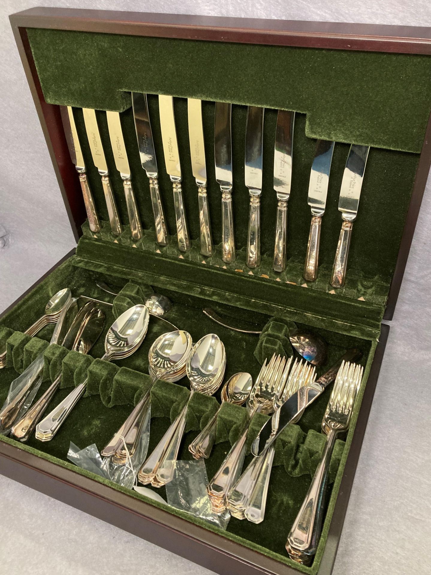 67-piece canteen of cutlery in mahogany finish case by Arthur Price if England in EPNS, - Image 3 of 4