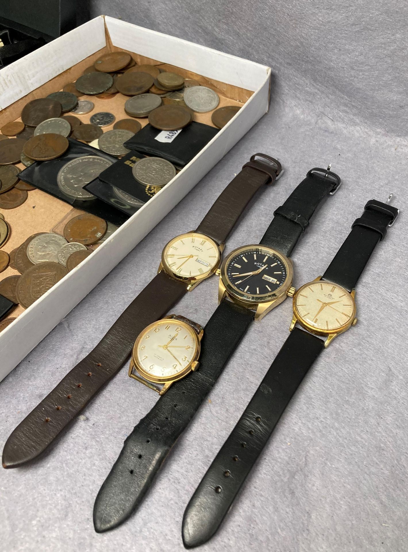 Contents to tray - two assorted vintage gold-plated gents watches by Avia Cadet and Bucherer (both - Image 4 of 4