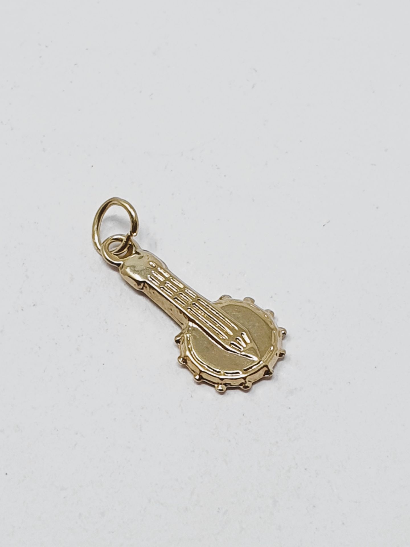 9ct gold vintage banjo charm, gross weight 0.