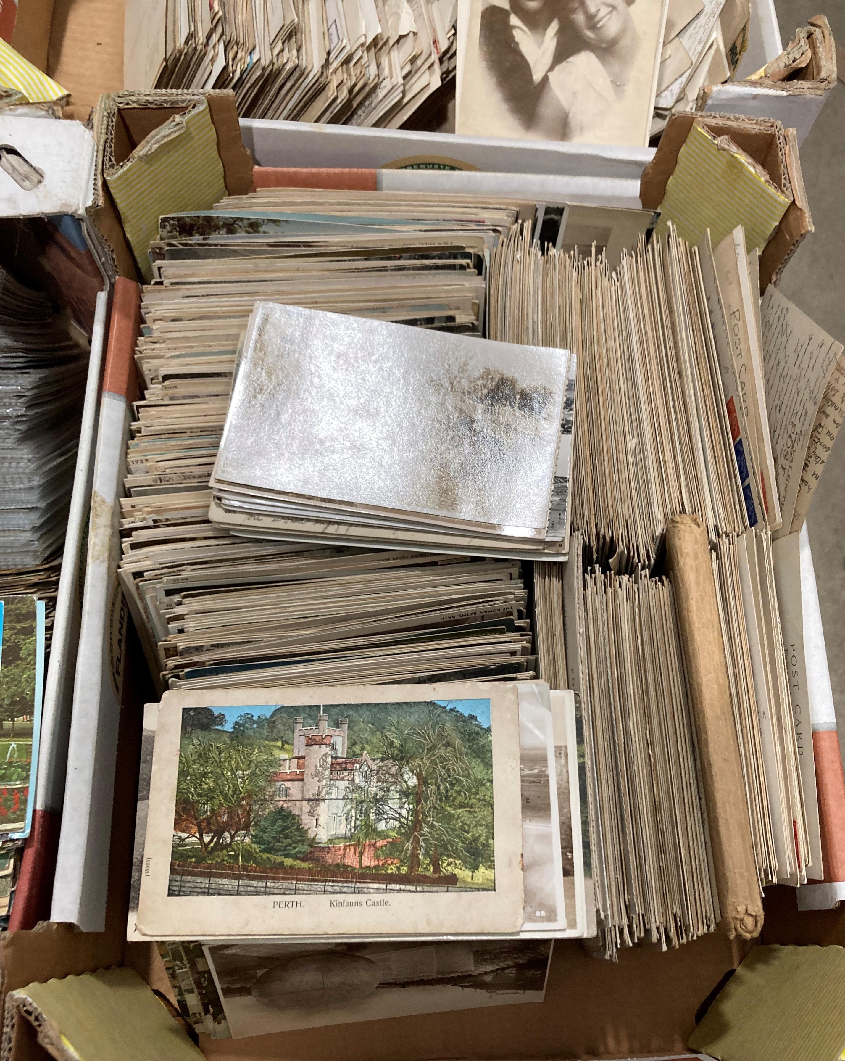 Contents to five boxes - extremely large quantity of GB & World postcards - topographical, - Image 6 of 6