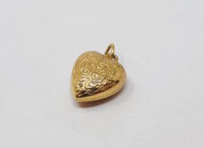 9ct gold vintage heart charm, gross weight 0.
