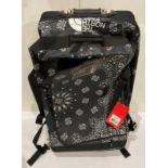 The North Face Bandana Rolling Thun TNF black print medium outdoor travel bag/case on wheels