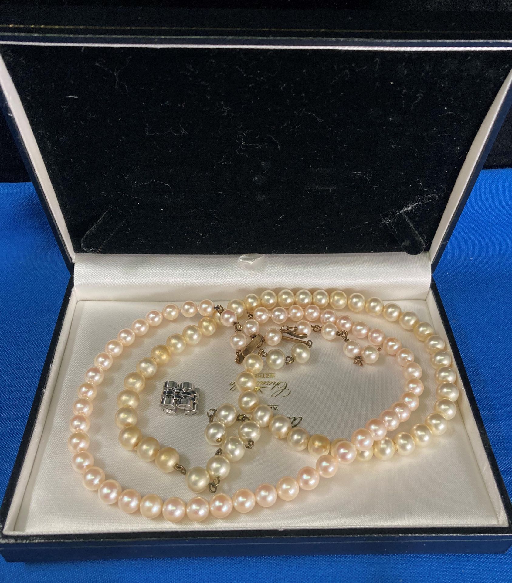 Two vintage faux-pearl necklaces, a pair of Sterling Silver (. - Image 2 of 3