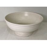 Wedgwood cream bowl, 26.