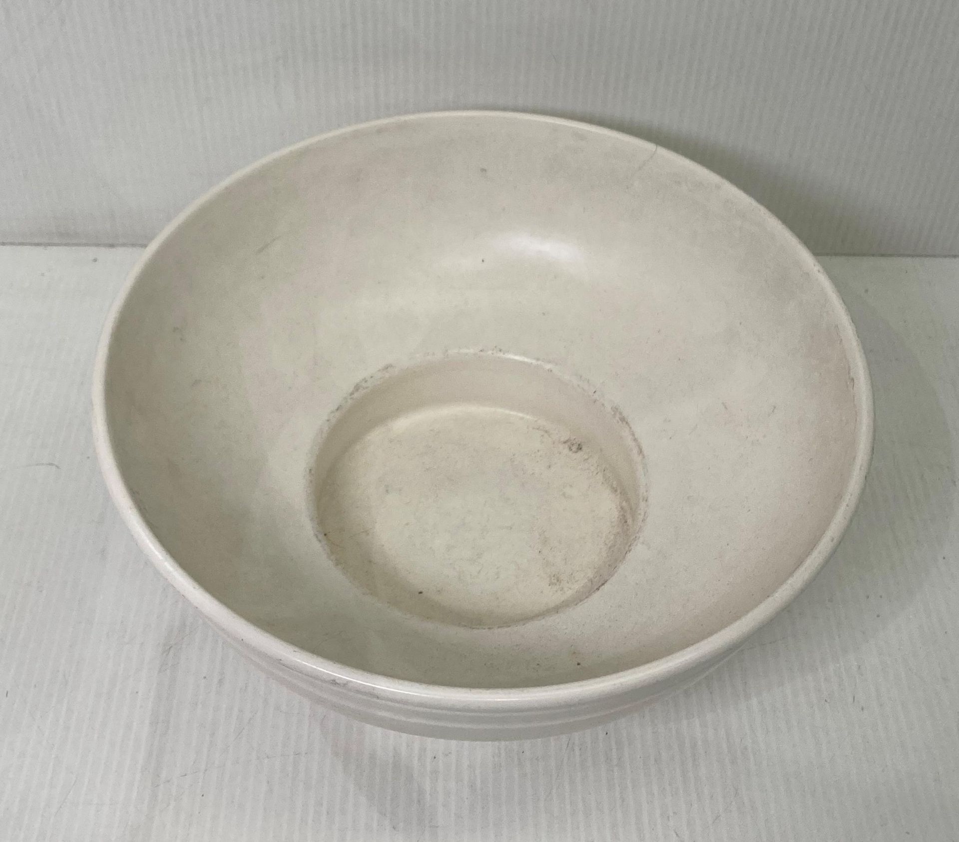 Wedgwood cream bowl, 26. - Image 2 of 3