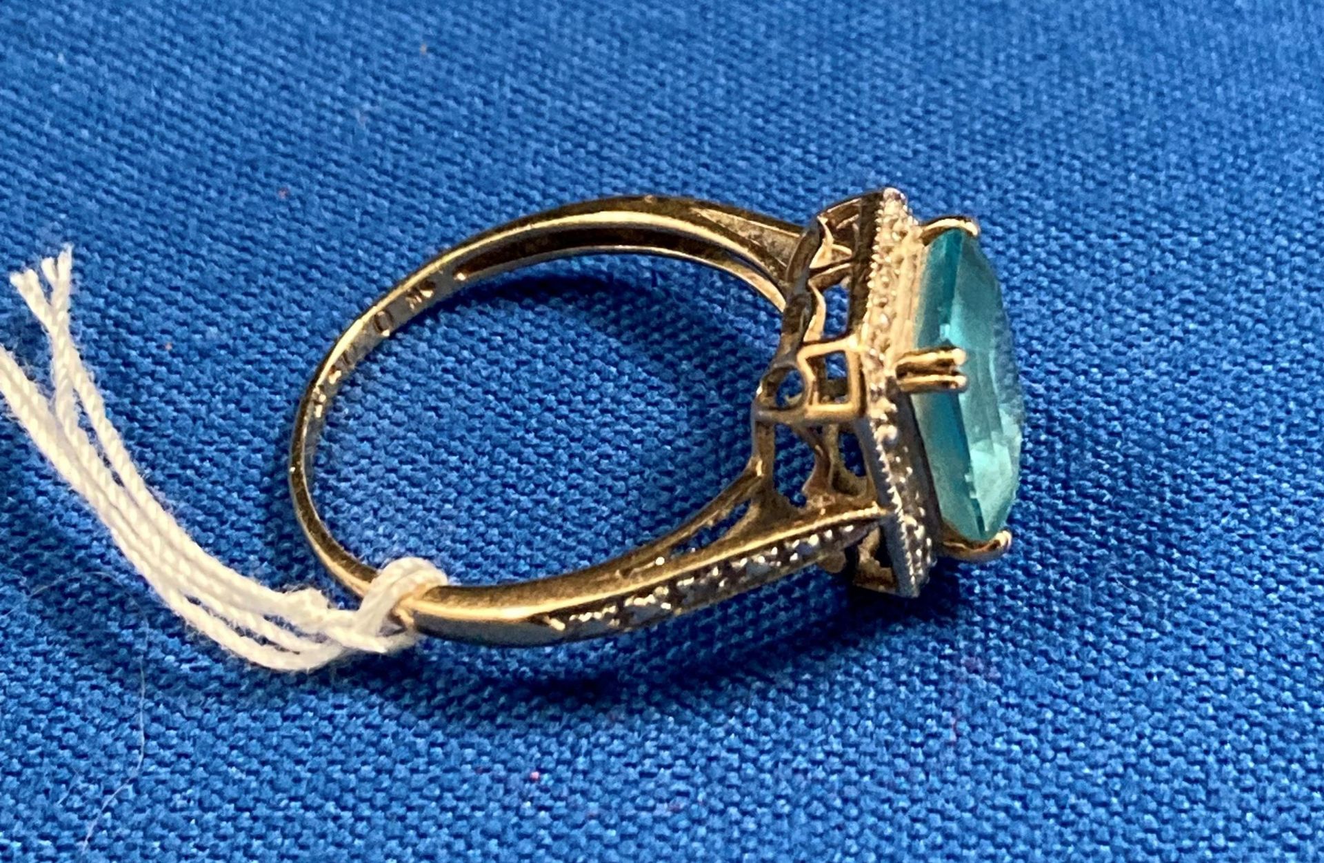 9ct gold ring with diamonds and a central light-blue stone (possibly aquamarine) size 'S'. Weight 3. - Image 2 of 2