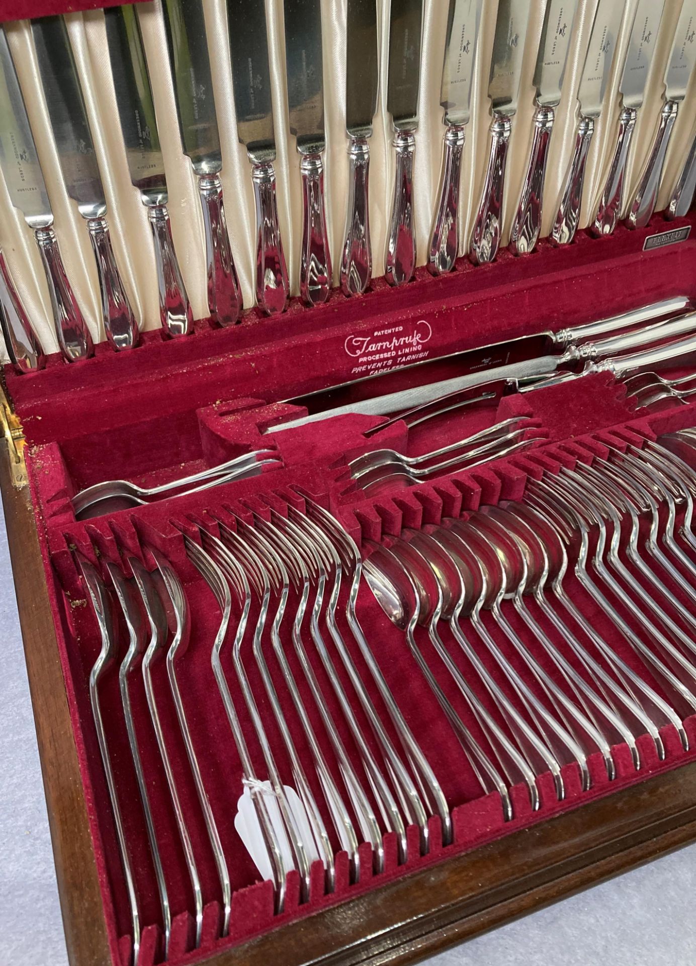 A walnut case canteen of cutlery fitted with 63 piece of EPNS Gainsborough cutlery Greenwoods of - Image 4 of 6
