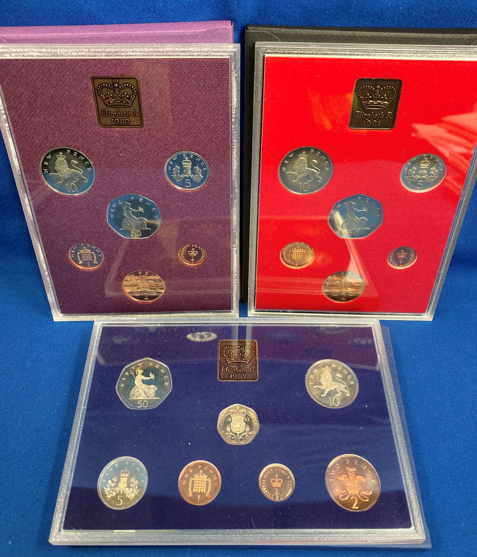 Six sets of Royal Mint 1977-1982 Coinage of Great Britain & Northern Ireland (saleroom location: S3 - Image 4 of 5