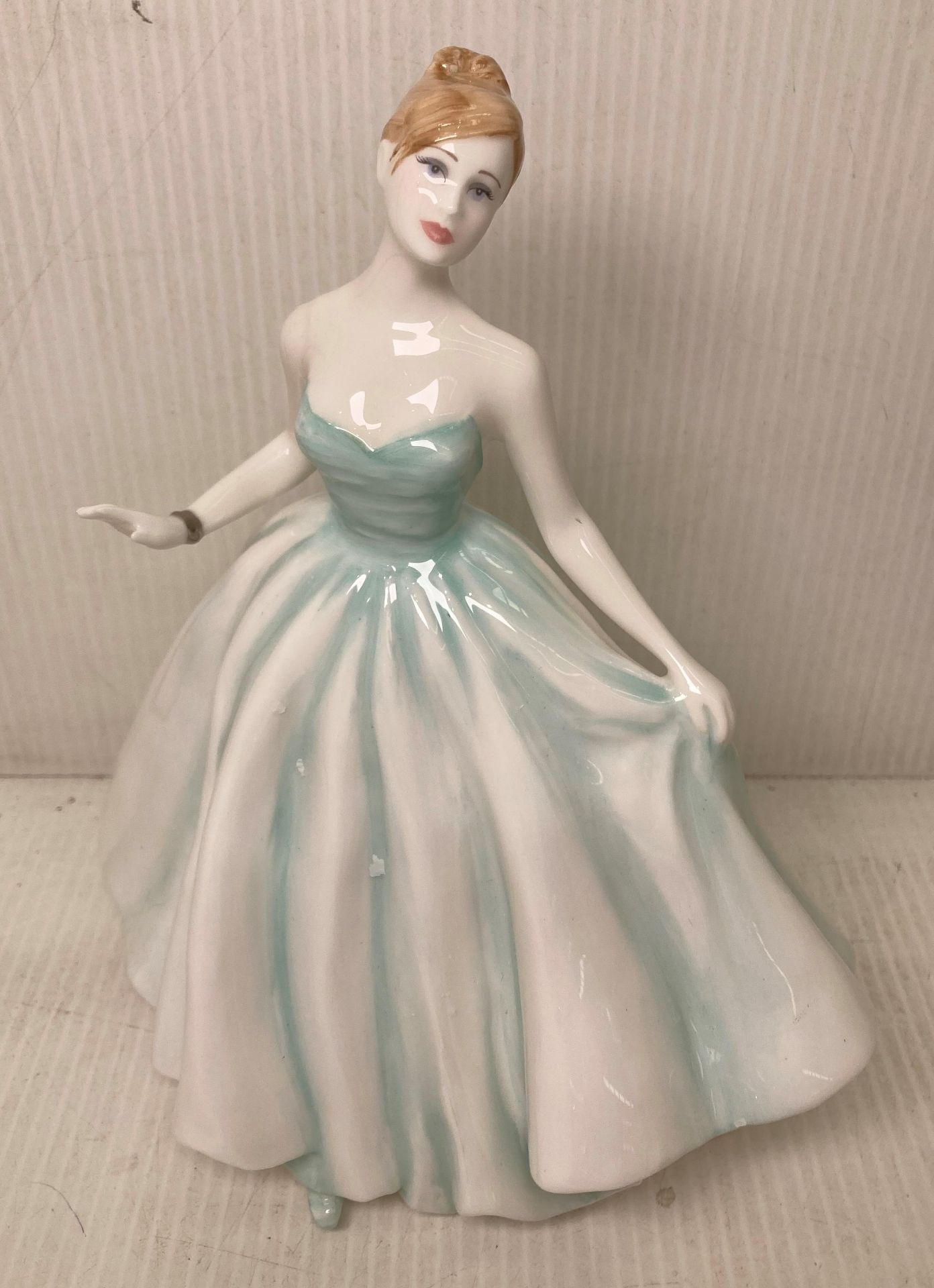 A Limited Edition Royal Doulton 'Caroline' figurine with box and authenticity no: 0096/1000 - Image 2 of 3