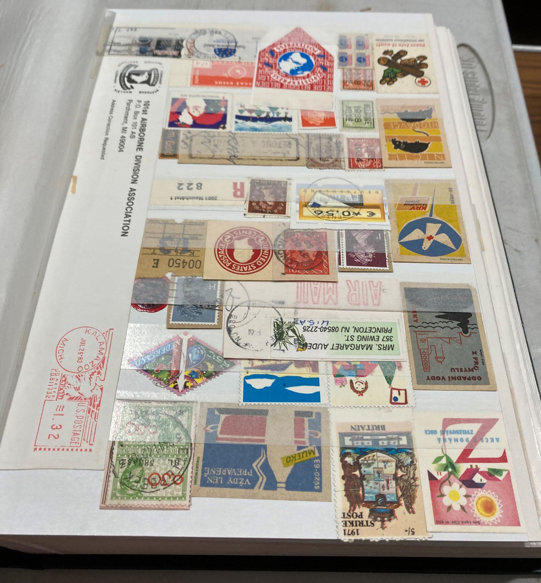 Contents to five albums - World stamps, Air Mail stamps, advertising labels, - Image 6 of 6