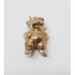 9ct gold vintage farmer pig charm, gross weight 3.