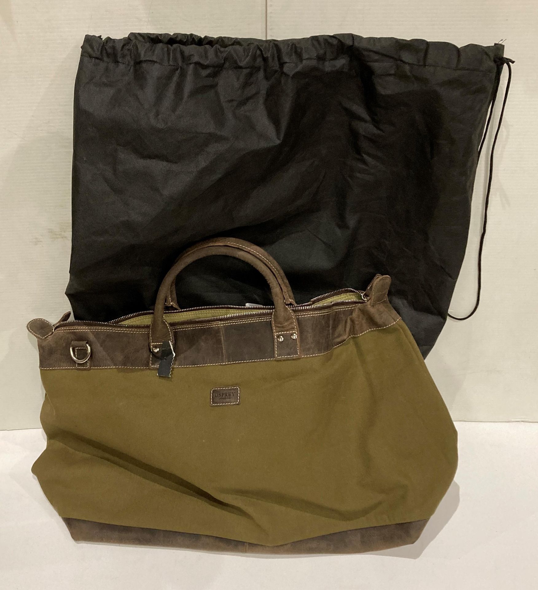 Osprey Stone Hunter Weekender Canvas Bag (saleroom location: S3 QC02)