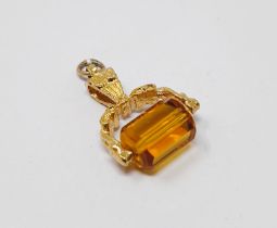 9ct gold vintage crystal spinner charm, gross weight 3.