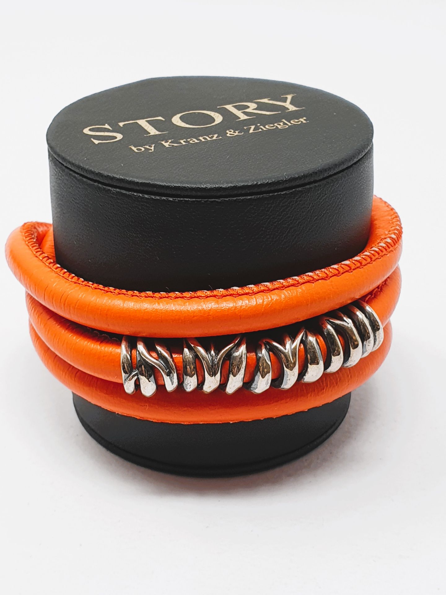 STORY' by Kranz & Ziegler double leather wrap bracelet with gold vermeil sterling silver tubular - Image 2 of 3