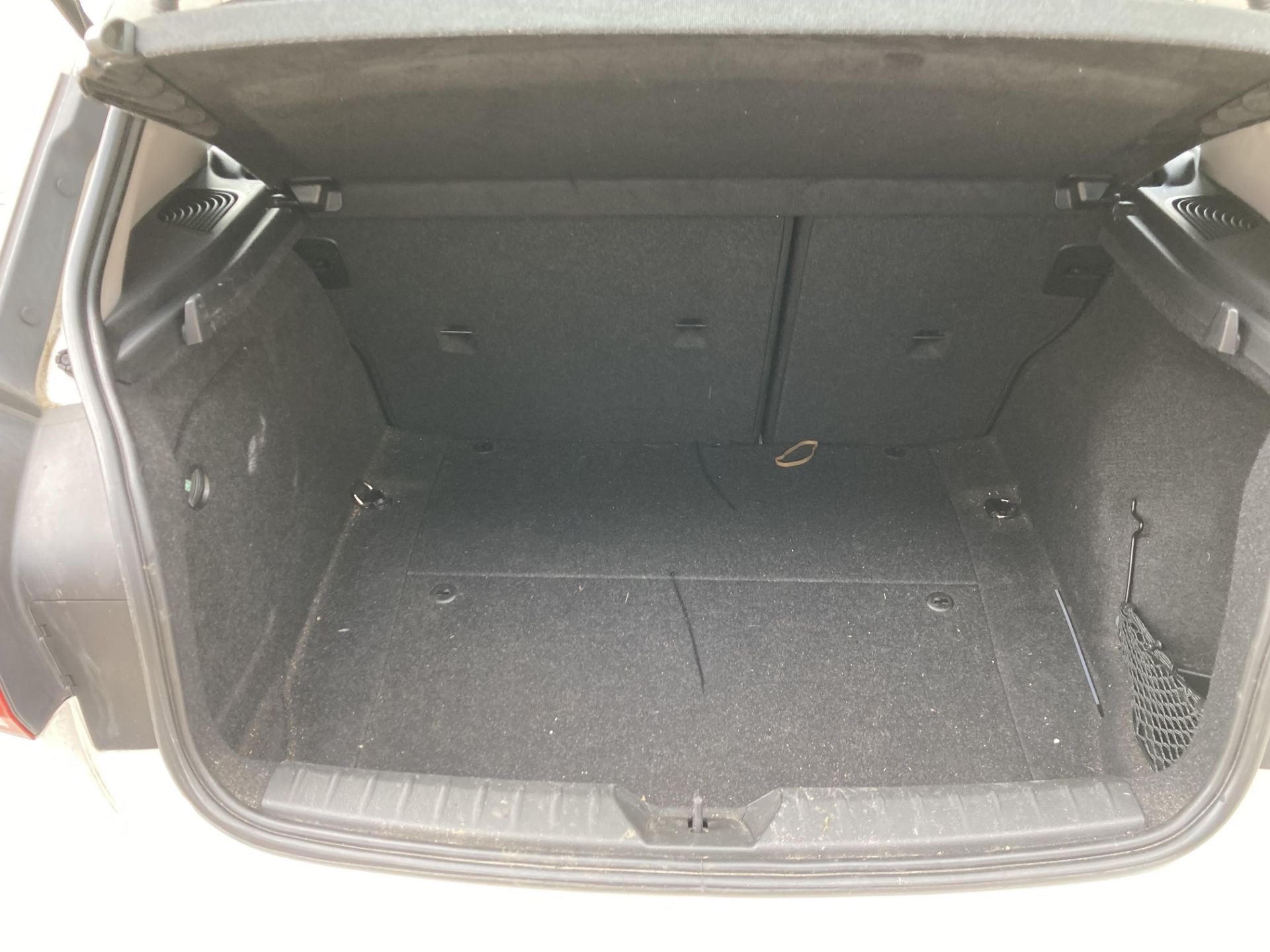 BMW 116d five door hatchback - diesel - white - dark grey cloth interior, with alloy wheels. - Image 7 of 11