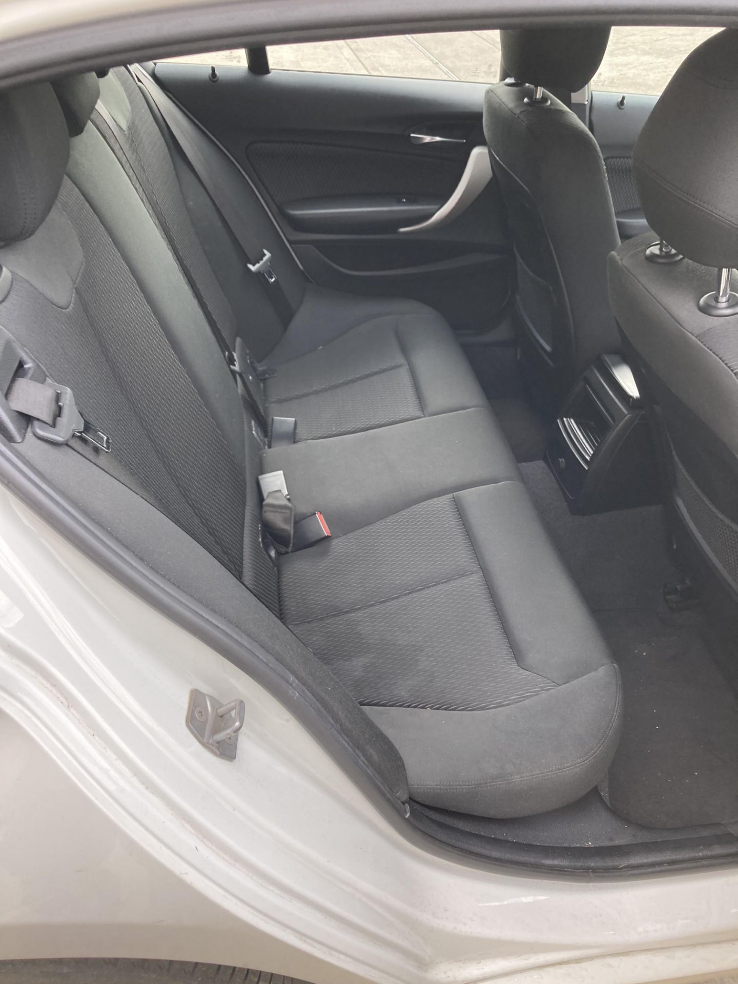 BMW 116d five door hatchback - diesel - white - dark grey cloth interior, with alloy wheels. - Image 10 of 11