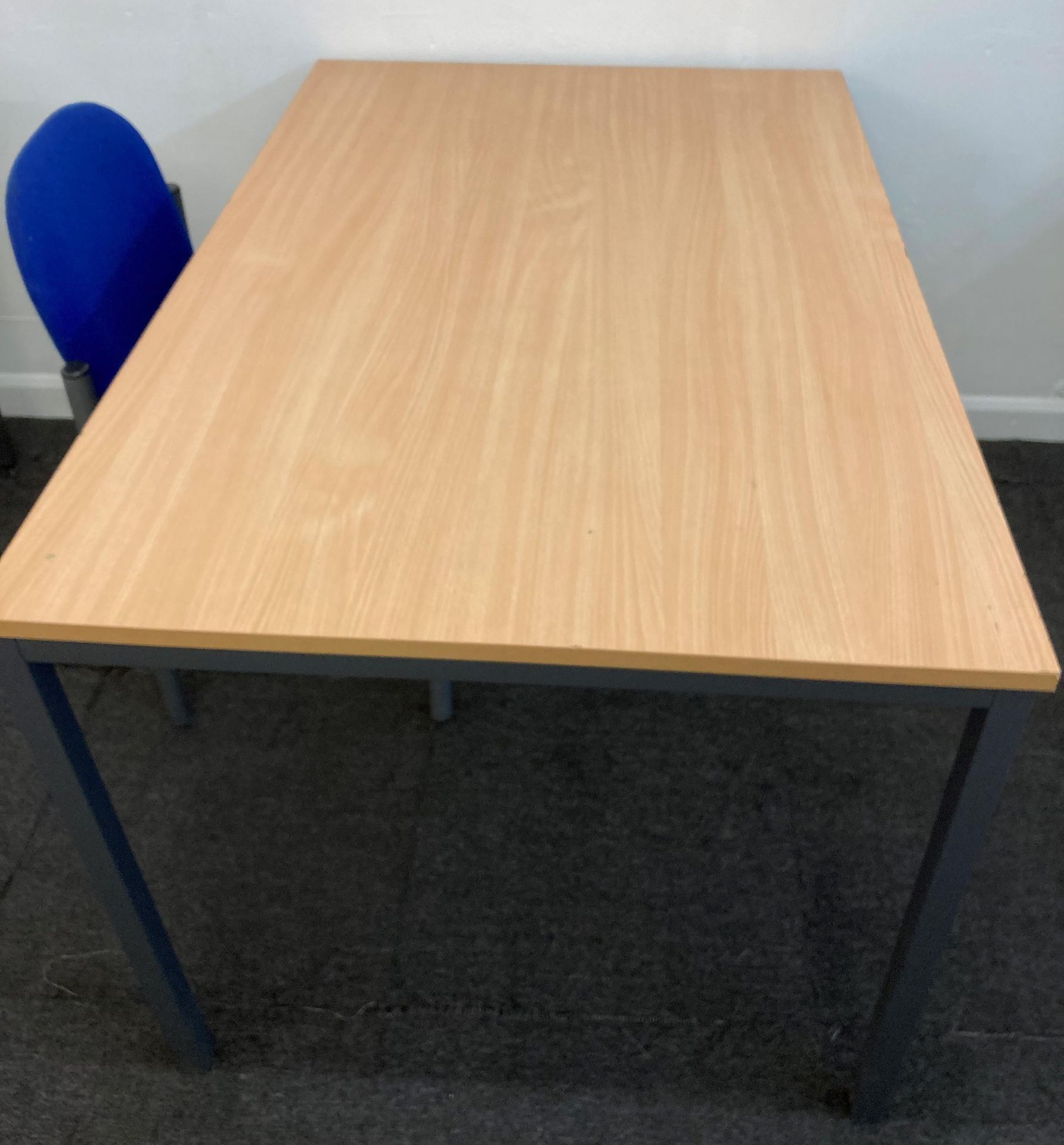 Contents to teaching room - three beech desks (160cm x 80cm), four beech desks (120cm x 80cm), - Image 4 of 6