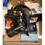 12 x assorted camera bodies and digital cameras by Sony, Canon,