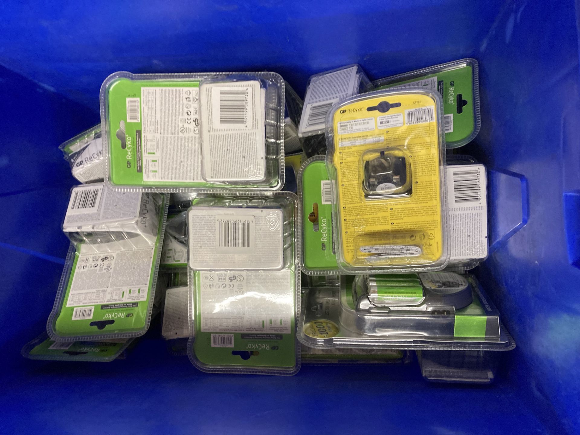26 x rechargeable battery chargers by Encore, - Image 2 of 3