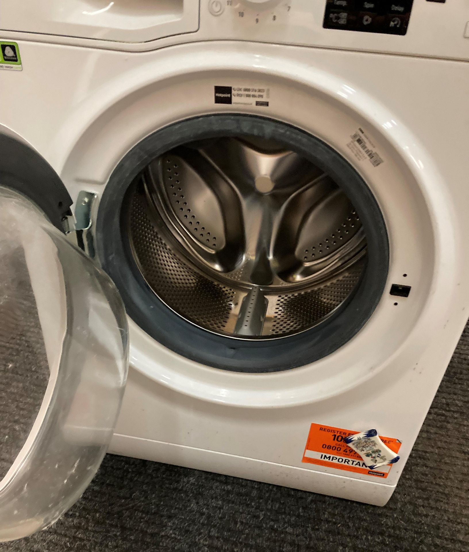 Hotpoint 7kg washing machine - not run (PO) - Image 2 of 2