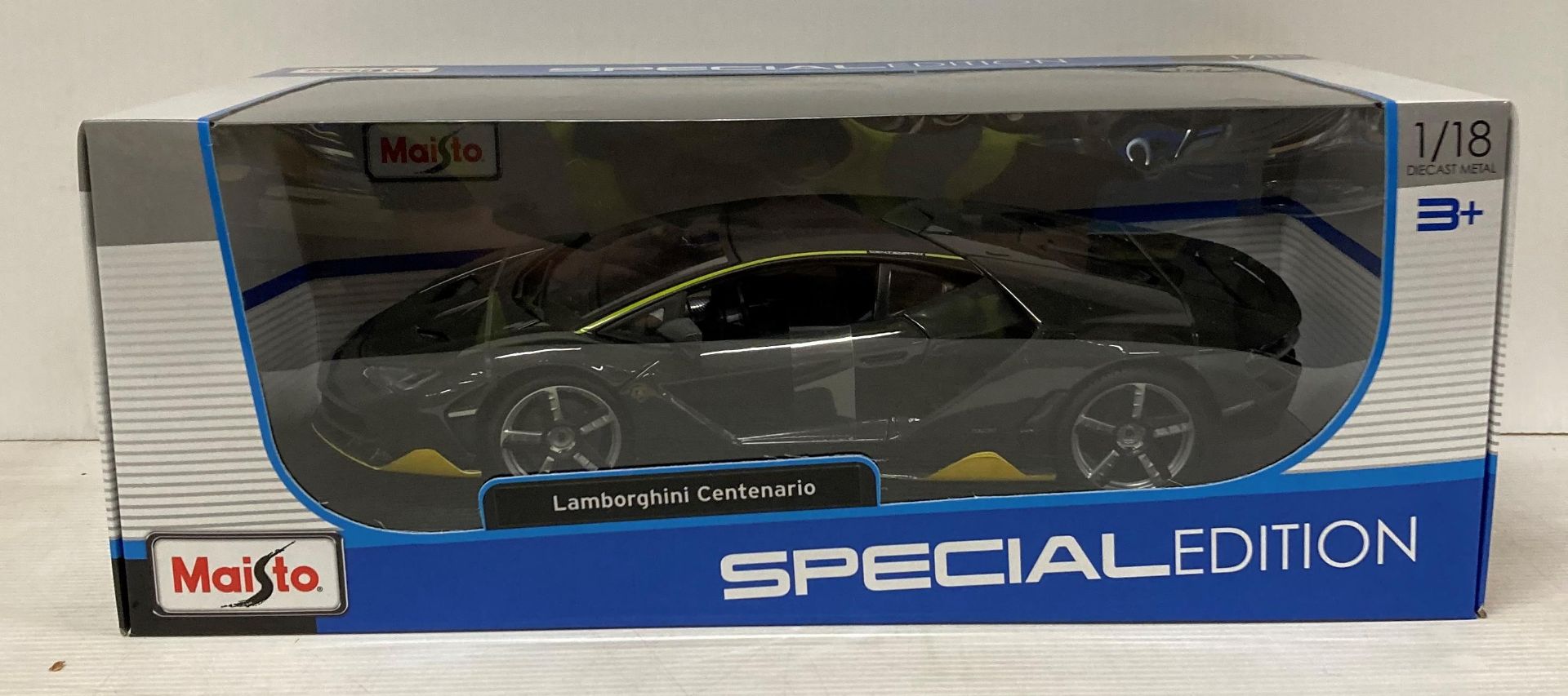 2 x Maisto Lamborghini Centenario Special Edition 1:18 scale diecast model cars RRP £45 each