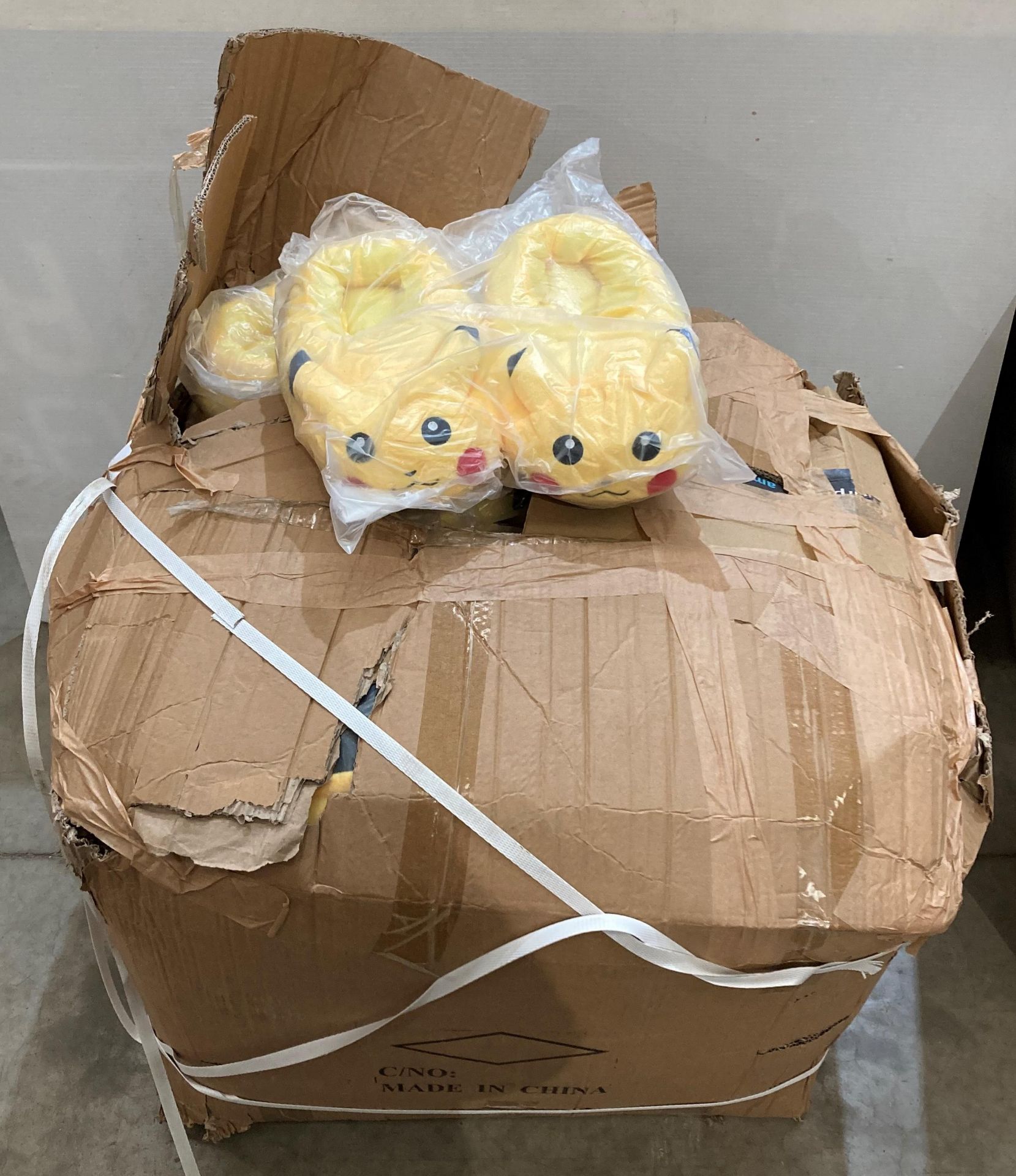 Box and contents - approximately 60 x childrens' Wanziee Pikachu slippers (sizes 3.