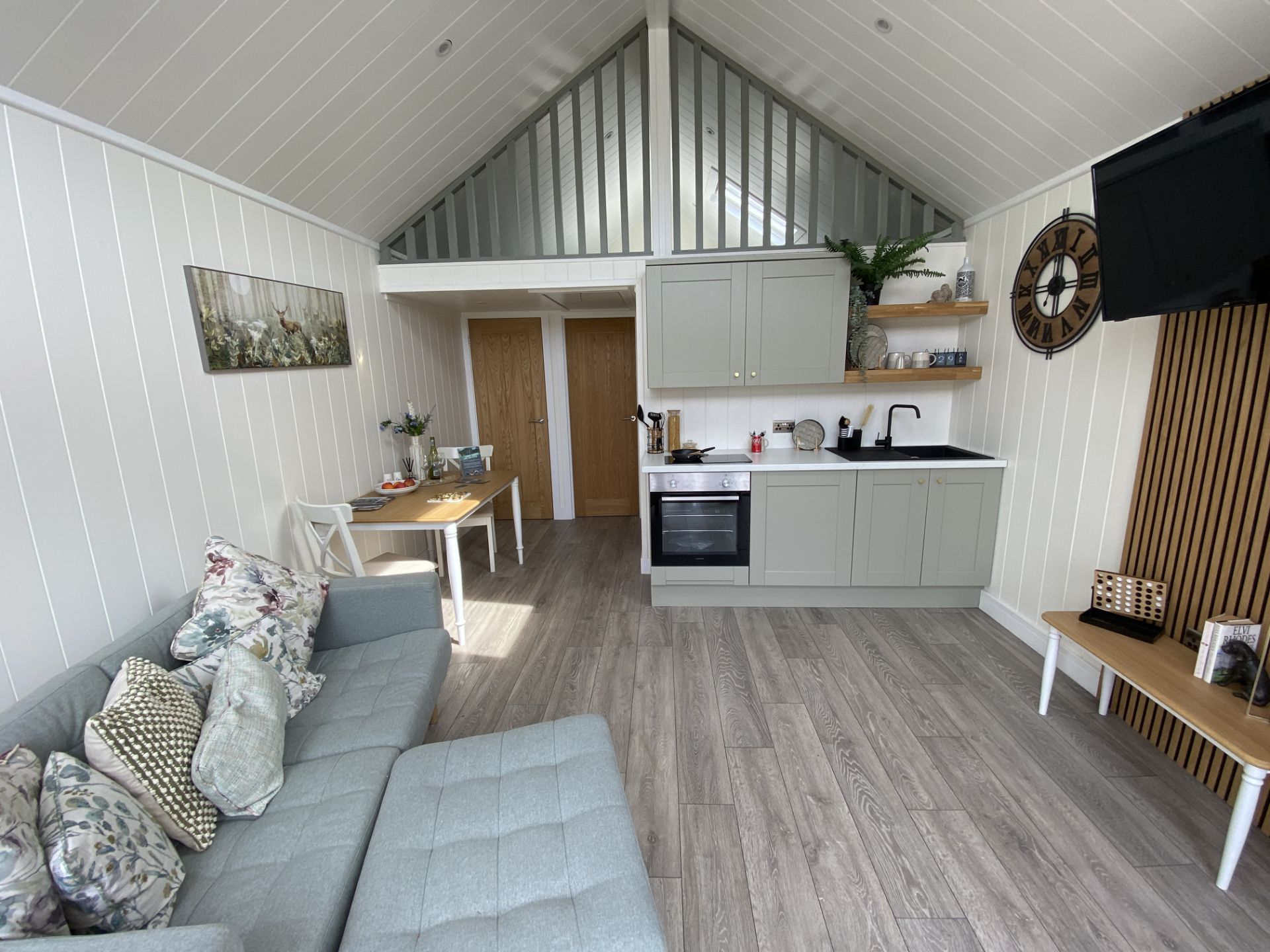 BAILEY CAMPING POD (2 storey 8m x 4m approx) Open Plan Layout Comprising Kitchen/Diner, 2 Bedrooms, - Image 3 of 54