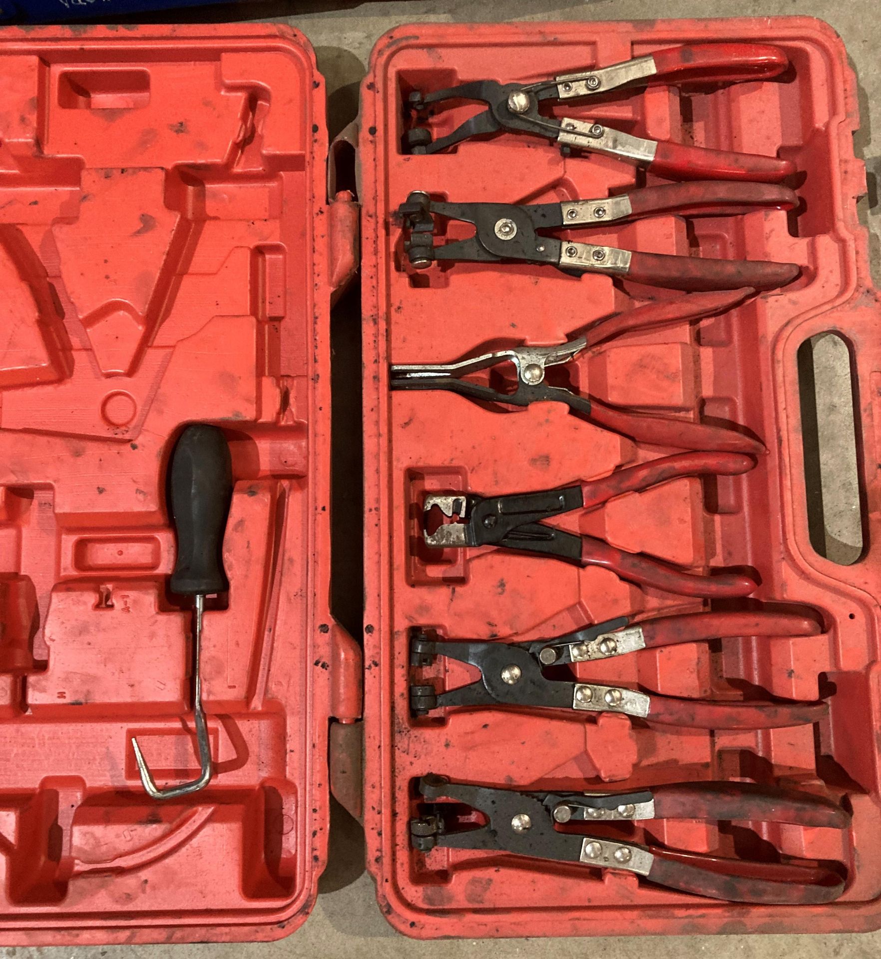 10 x assorted cased mechanic's tool sets including timing tools, boost leak, sump plugs, pliers set, - Image 4 of 6