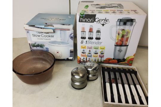 Five items including Lloytron slow cooker in original box with instructions appears unused, - Image 1 of 4