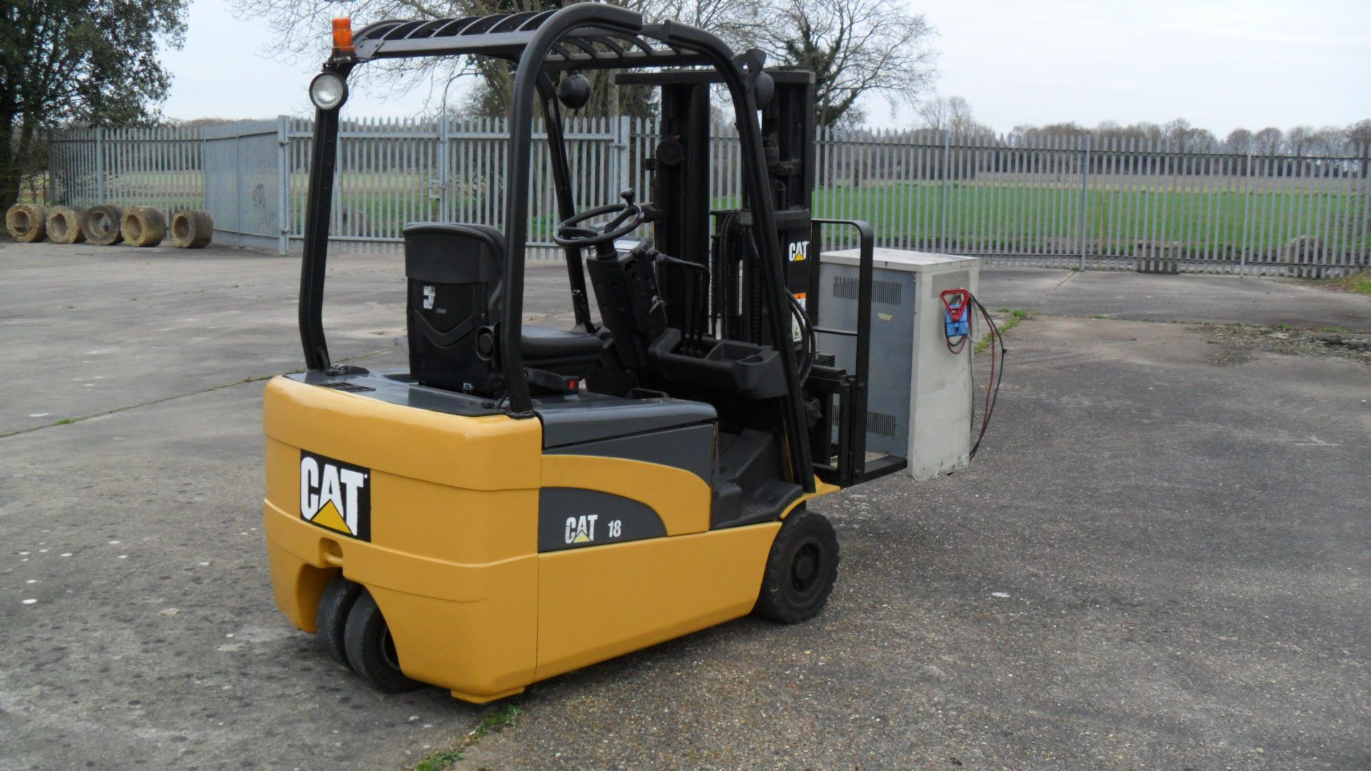 Caterpillar EP18NT 48 Volt electric fork - Image 5 of 5