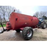 Slurry tanker, 2000 gallons, good solid