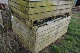 Qty Galvanised 4` corner posts as lotted