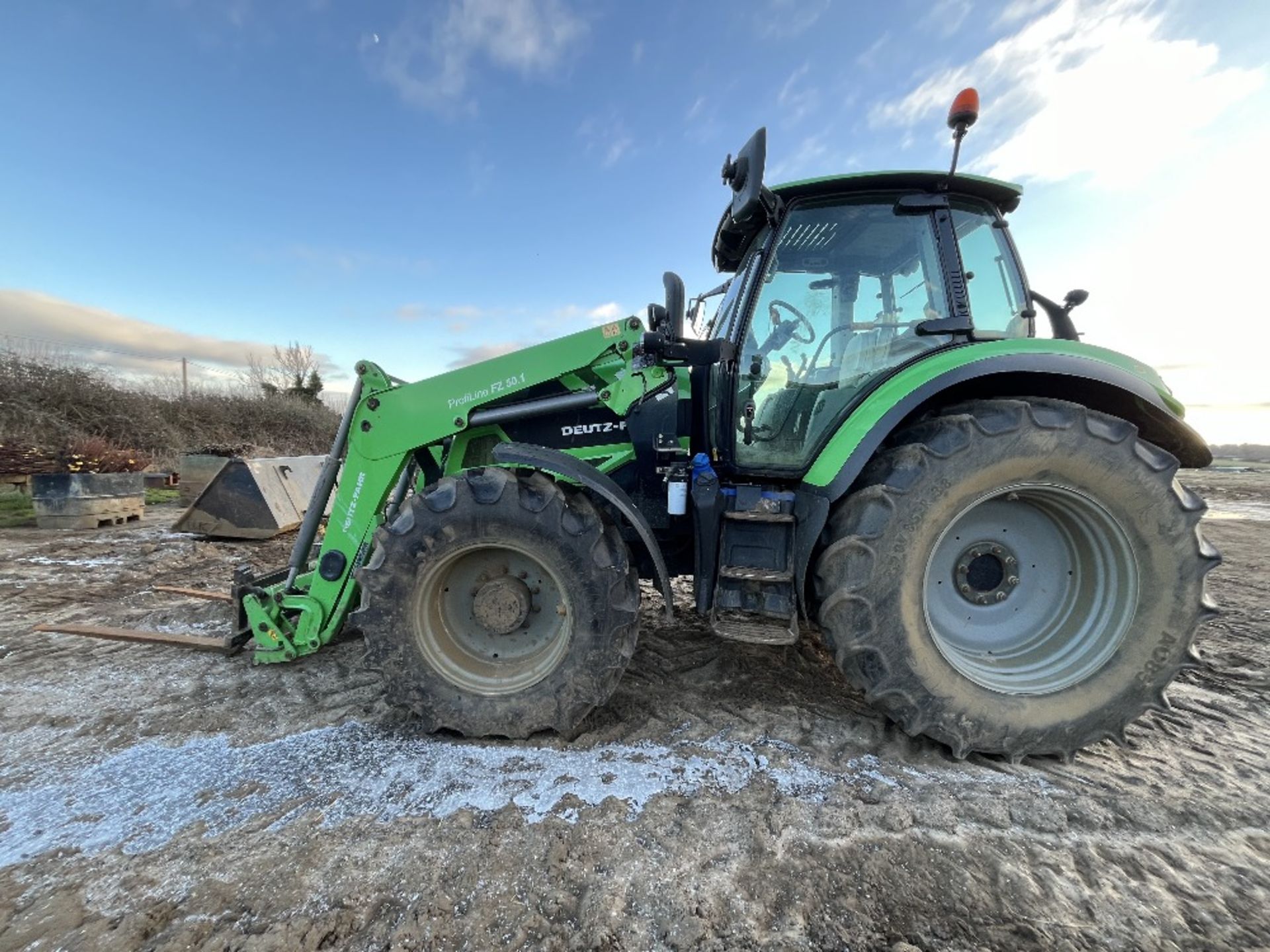 2017 Deutz Fahr Agtron 6155.