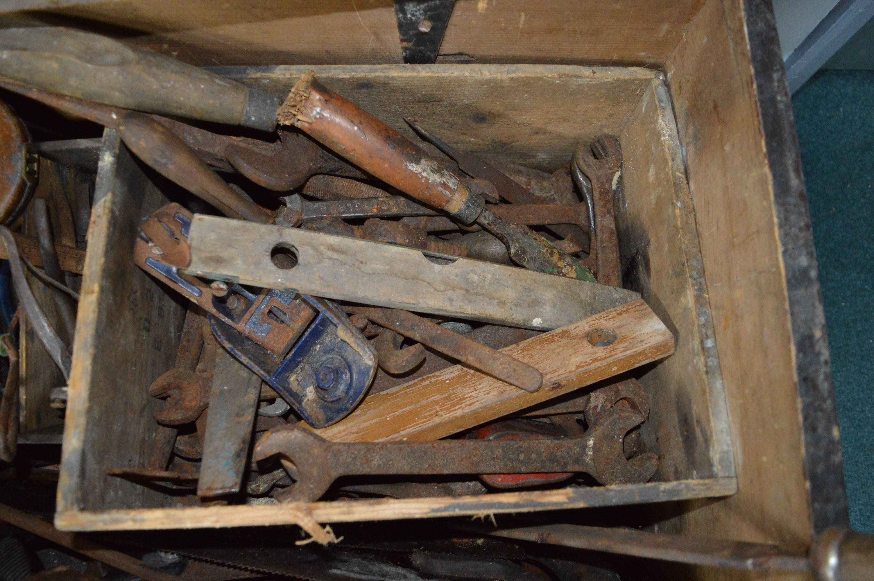 Victorian Blanket Box Containing Wooden Joiners Tools, etc. - Image 4 of 5