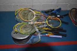 Quantity of Badminton Rackets
