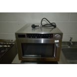 Buffalo GK640 Microwave Oven