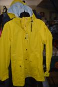 *Weatherproof Vintage Lady’s Yellow Jacket Size: L