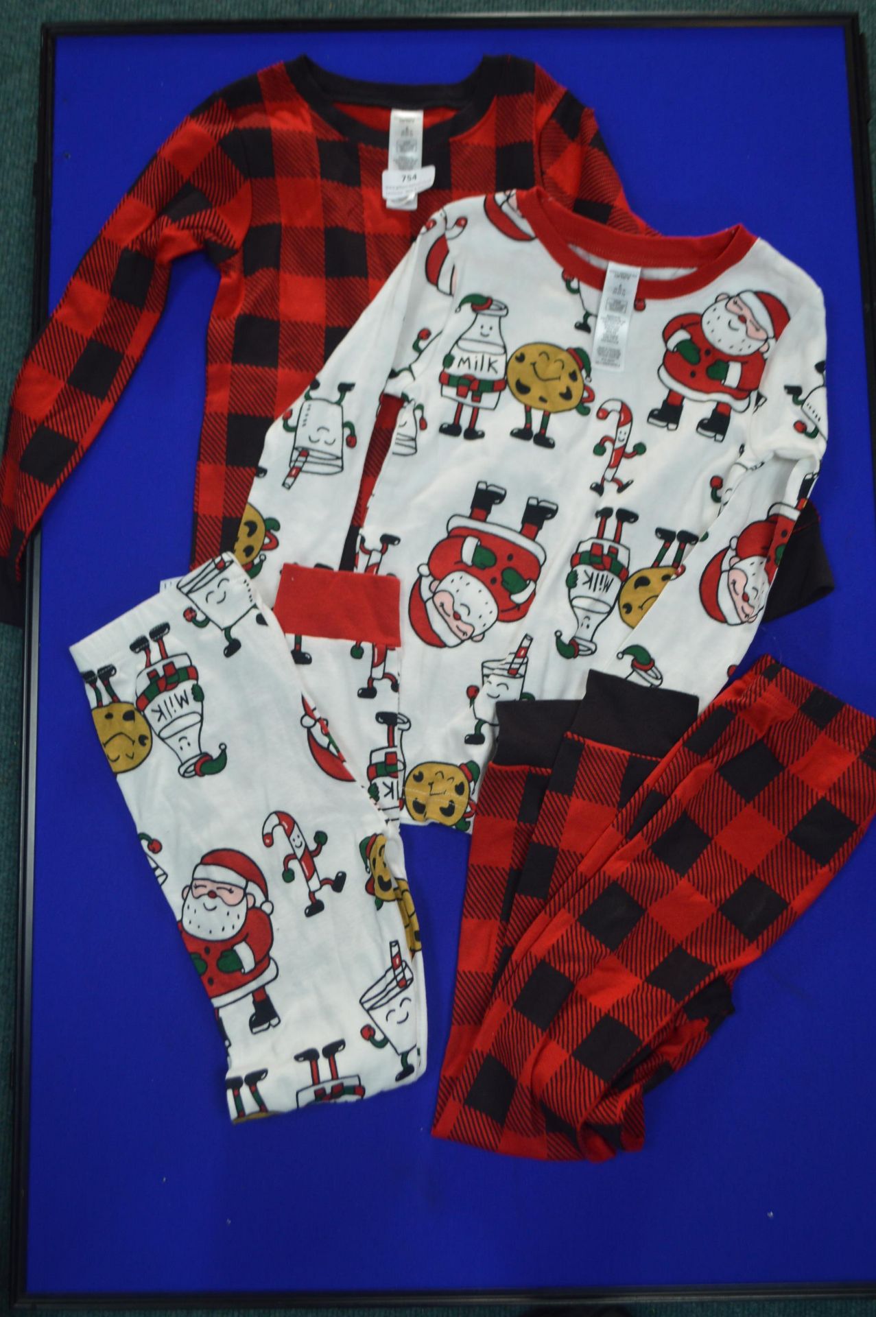 Two Kid’s 2pc Christmas Lounge Sets Size: 6 Years
