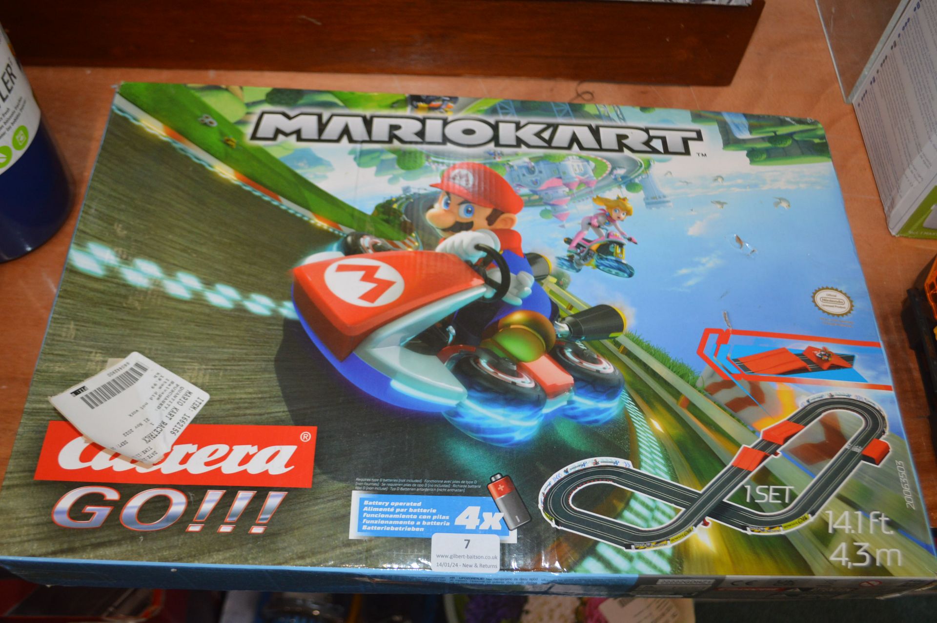 *Carrera Mario Kart Racing Kart Set