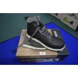 *Men’s Sneaker Boots Size: 10