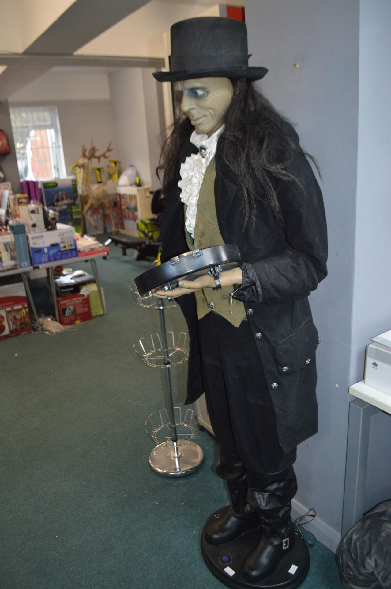Life Sized Animated Talking Spooky Butler - Image 2 of 4