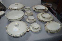 Goa French Part Dinner Service 20+pcs